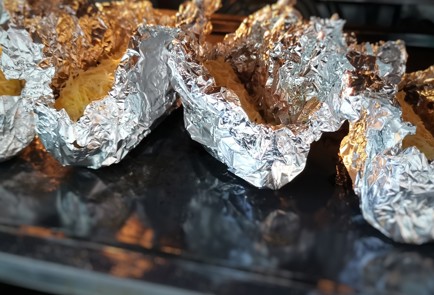 Фото шага рецепта Сливочная пряная кукуруза запеченная в фольге 152667 шаг 14  