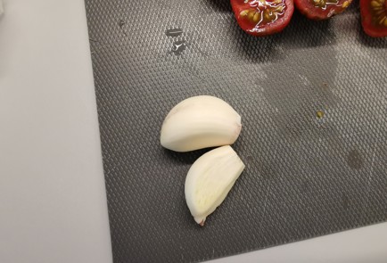 Фото шага рецепта Сливочносырный соус 191153 шаг 2  