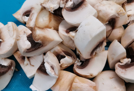 Фото шага рецепта Сливочные шампиньоны с тыквой 151953 шаг 1  