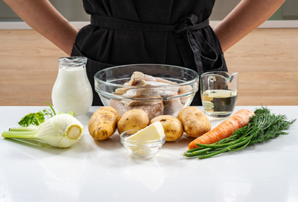 Фото шага рецепта Сливочный суп с хеком 189267 шаг 1  