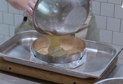 Фото шага рецепта Сливовый пирог 152707 шаг 6  