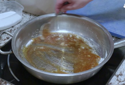 Фото шага рецепта Сливовый пирог 152707 шаг 8  