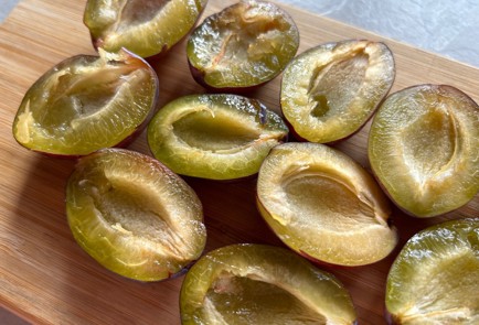 Фото шага рецепта Сливовый пирог 174513 шаг 9  