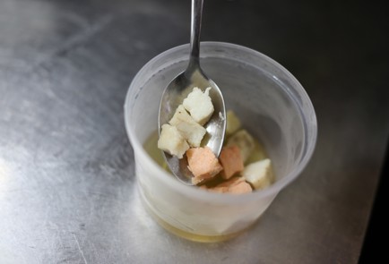 Фото шага рецепта Слоеное заливное из рыбы 137976 шаг 7  