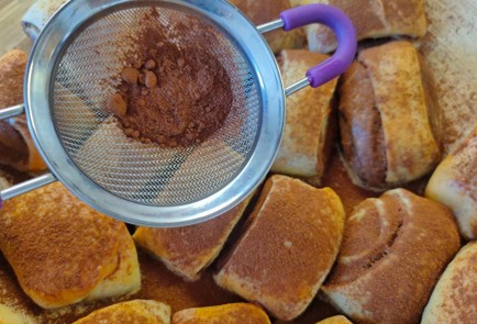 Фото шага рецепта Слойки с шоколадным кремом 189235 шаг 31  