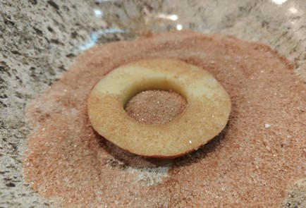 Фото шага рецепта Слойки с яблоком корицей и грецким орехом 188055 шаг 10