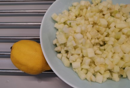 Фото шага рецепта Слойки с яблоками 176204 шаг 2  