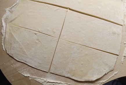 Фото шага рецепта Слойки с яблоком 191008 шаг 4