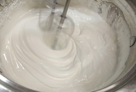 Фото шага рецепта Сметанник классический 191230 шаг 9  