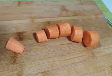 Фото шага рецепта Смузи апельсинморковь 189837 шаг 2