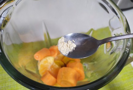 Фото шага рецепта Смузи апельсинморковь 189837 шаг 5