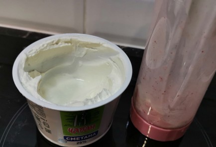 Фото шага рецепта Смузи из голубики 173592 шаг 3  