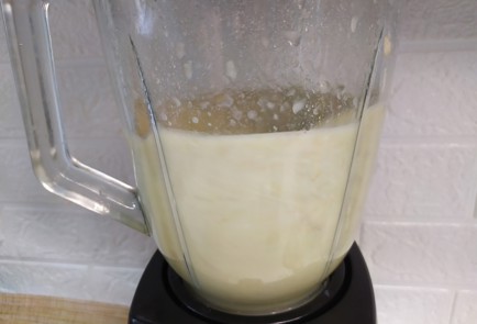 Фото шага рецепта Смузи с киви грушей и овсянкой 190880 шаг 7  