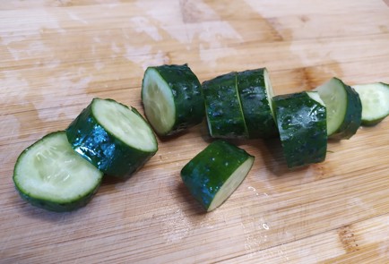 Фото шага рецепта Смузи с огурцом и имбирем 189104 шаг 4