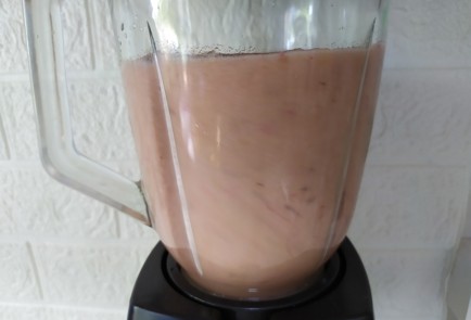 Фото шага рецепта Смузи с сельдереем и крыжовником 190006 шаг 8  