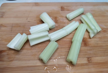 Фото шага рецепта Смузи с яблоком и бананом 189853 шаг 2  