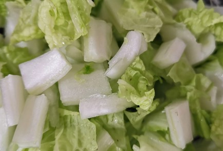 Фото шага рецепта Сочинский салат с маринованными огурцами 152342 шаг 1  