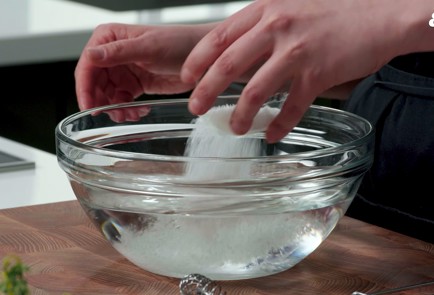 Фото шага рецепта Сочная индейка с пряными травами 152268 шаг 1  