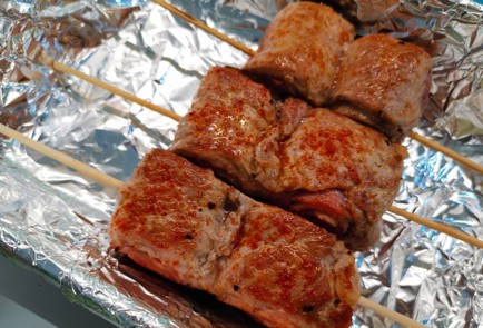 Фото шага рецепта Сочная свиная вырезка с беконом 175644 шаг 18  