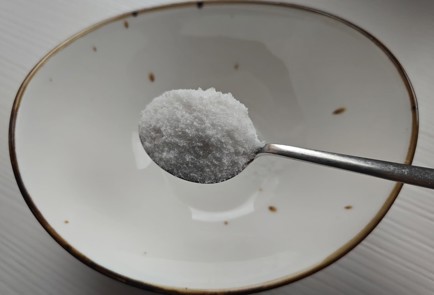 Фото шага рецепта Сочная свинина с чесноком в рукаве 189370 шаг 3  