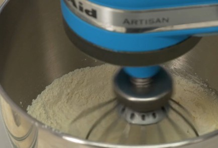 Фото шага рецепта Сочники 136757 шаг 2