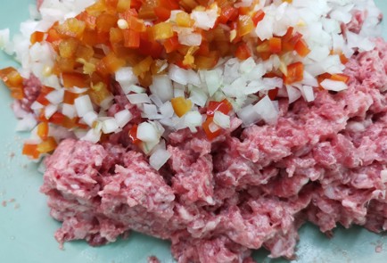 Фото шага рецепта Сочные котлеты из фарша из телятины 189878 шаг 7