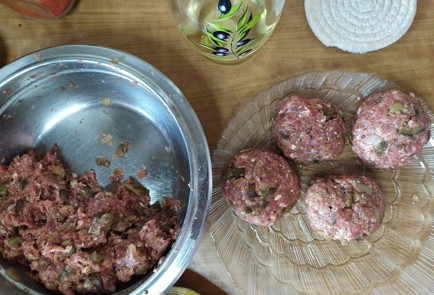 Фото шага рецепта Сочные котлеты с баклажанами 187386 шаг 11  