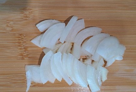 Фото шага рецепта Сочные куриные бедра в духовке 186471 шаг 5  