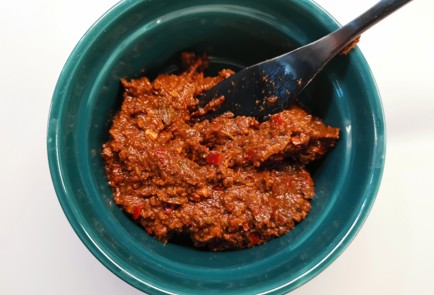 Фото шага рецепта Сочный стейк из свинины 191228 шаг 6  