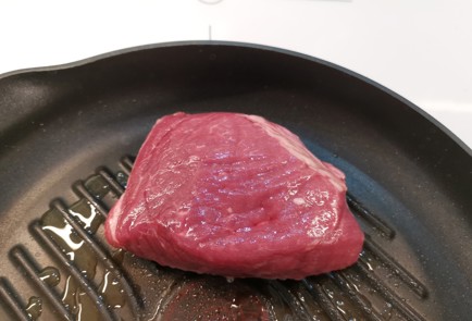 Фото шага рецепта Сочный тритипстейк 175541 шаг 2  