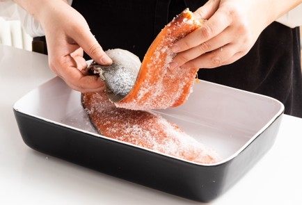 Фото шага рецепта Соленая горбуша 151807 шаг 4  