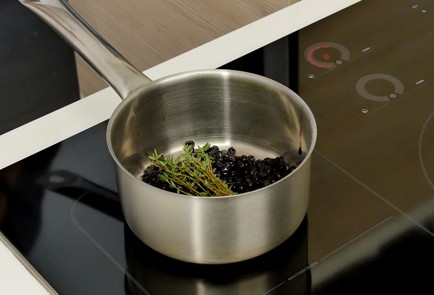 Фото шага рецепта Соленая треска Северное сияние 126450 шаг 2  