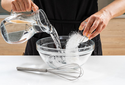 Фото шага рецепта Соленые огурцы холодным способом 189909 шаг 5  