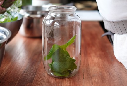 Фото шага рецепта Соленые огурцы по бабушкиному рецепту 138520 шаг 2  