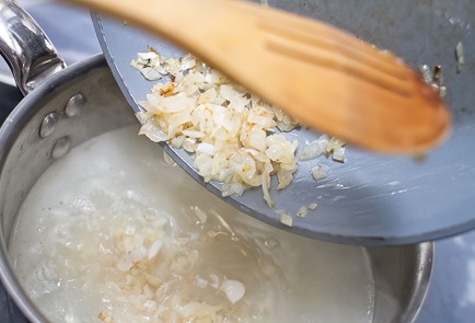 Фото шага рецепта Солянка рыбная сборная 42438 шаг 4  