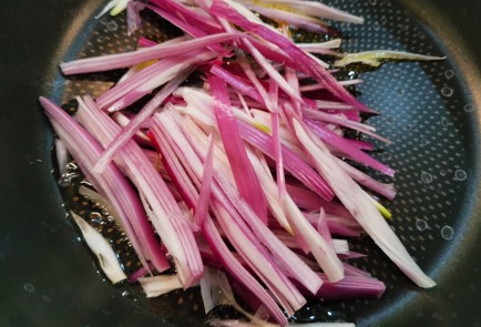 Фото шага рецепта Солянка с болгарским перцем 175617 шаг 5  