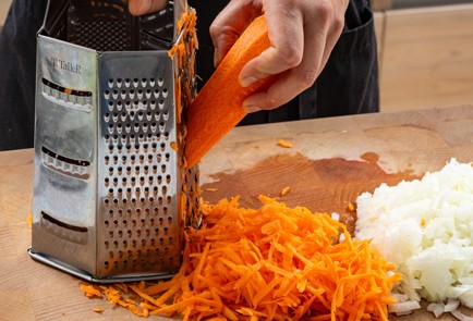 Фото шага рецепта Солянка с грибами на зиму 187078 шаг 2  