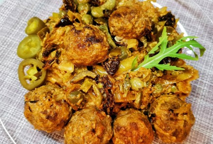 Фото шага рецепта Солянка с каперсами и вялеными халапеньо 175389 шаг 13  