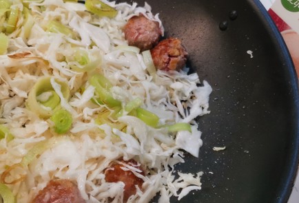 Фото шага рецепта Солянка с каперсами и вялеными халапеньо 175389 шаг 7  