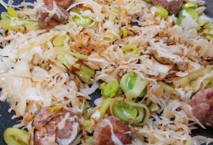 Фото шага рецепта Солянка с каперсами и вялеными халапеньо 175389 шаг 8  