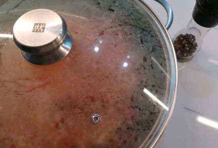 Фото шага рецепта Солянка с сосисками 191226 шаг 13  