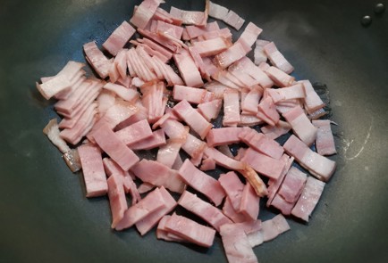 Фото шага рецепта Солянка с сосисками 191226 шаг 3  