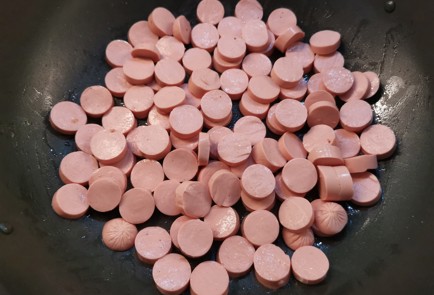 Фото шага рецепта Солянка с сосисками 191226 шаг 5  