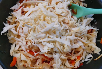 Фото шага рецепта Солянка с сосисками 191226 шаг 9  