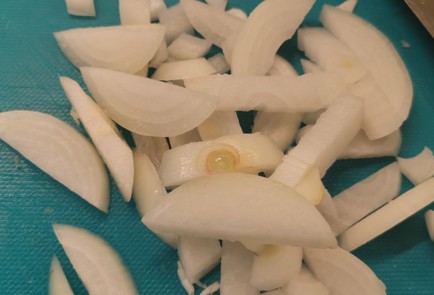 Фото шага рецепта Солянка с тефтельками 175388 шаг 3  