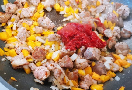 Фото шага рецепта Солянка сборная мясная 189859 шаг 5  