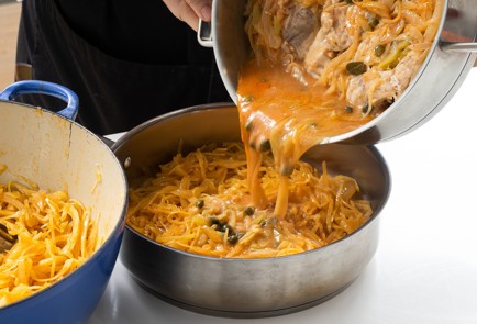 Фото шага рецепта Солянка со стерлядью осетриной на сковороде 151703 шаг 4  