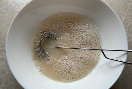 Фото шага рецепта Сосиски в тесте 174251 шаг 3  