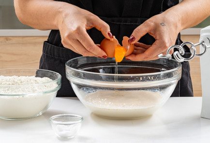 Фото шага рецепта Сосиски в тесте 190295 шаг 3  