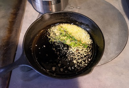 Фото шага рецепта Соте из морепродуктов 138599 шаг 3  